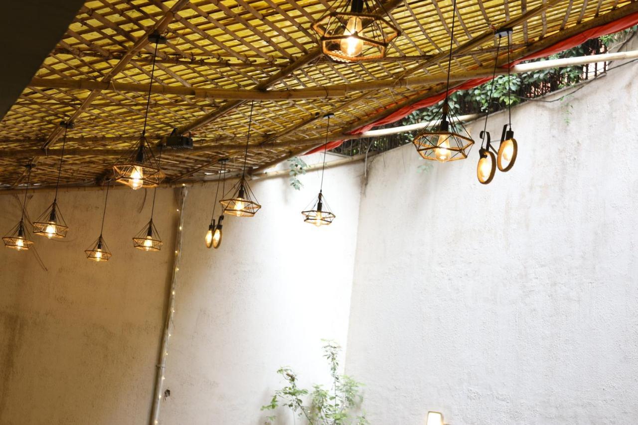 Lime Tree Hotel Sushant Lok Gurgaon Sector 29 Next To Iffco Chowk Metro Buitenkant foto