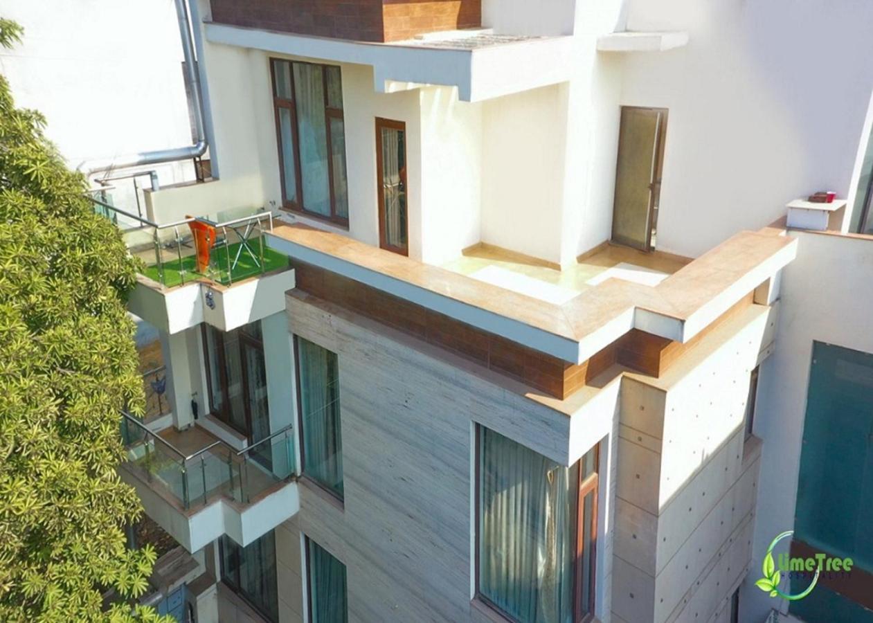 Lime Tree Hotel Sushant Lok Gurgaon Sector 29 Next To Iffco Chowk Metro Buitenkant foto
